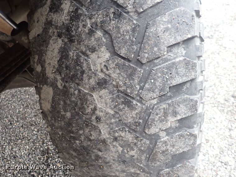 image for item DQ5046 2007 Toyota Tundra  Double Cab flatbed pickup truck