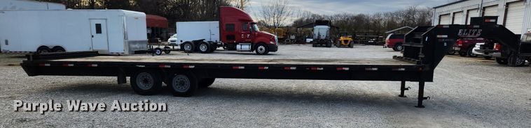 image for item DQ5379 2013 Elite  equipment trailer