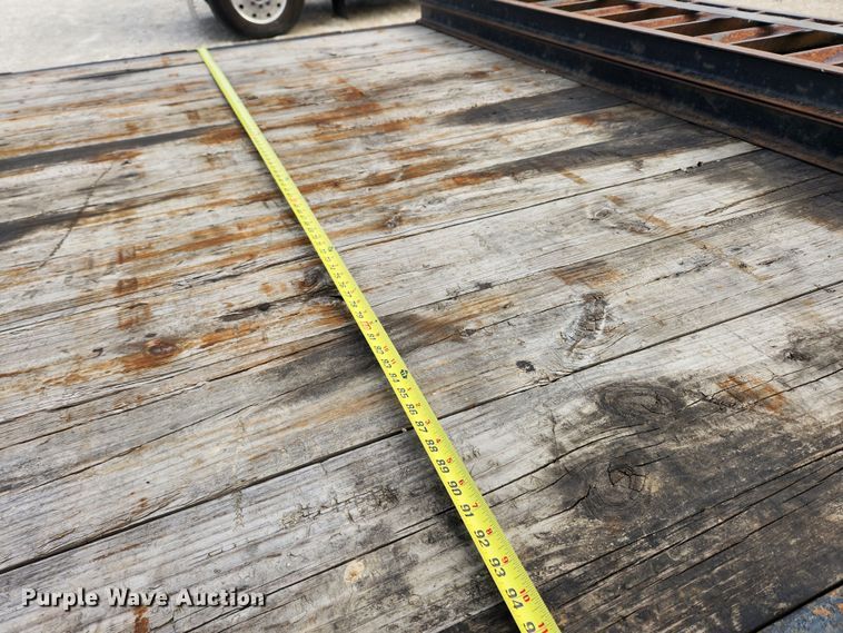 image for item DQ5379 2013 Elite  equipment trailer