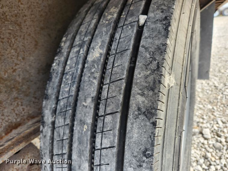 image for item DQ5379 2013 Elite  equipment trailer