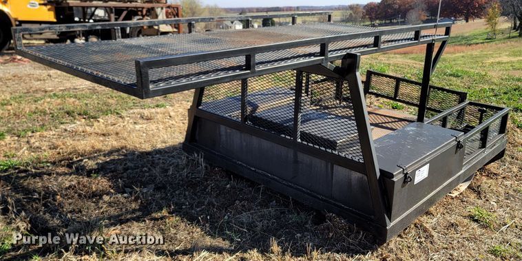 image for item DR3344 Flatbed