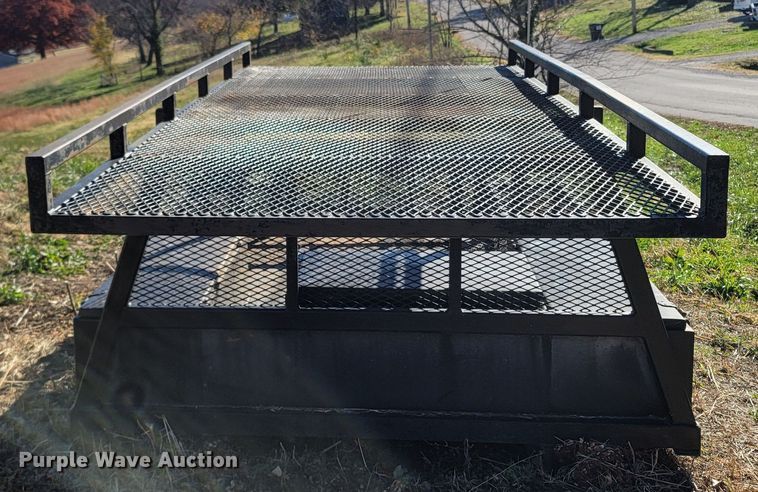 image for item DR3344 Flatbed