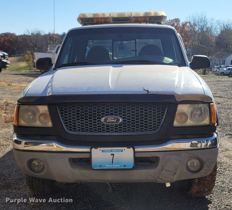 image for item DR3345 2002 Ford Ranger XLT  SuperCab pickup truck