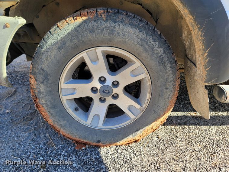 image for item DR3345 2002 Ford Ranger XLT  SuperCab pickup truck