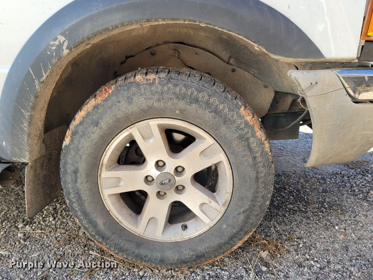 image for item DR3345 2002 Ford Ranger XLT  SuperCab pickup truck