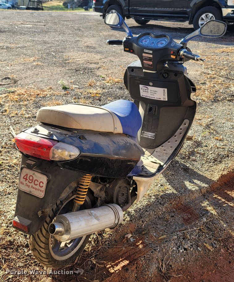 image for item DR3346 2008 Zhejiang Wangye  moped