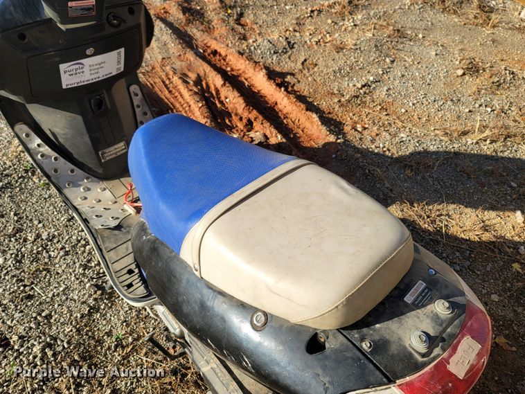 image for item DR3346 2008 Zhejiang Wangye  moped