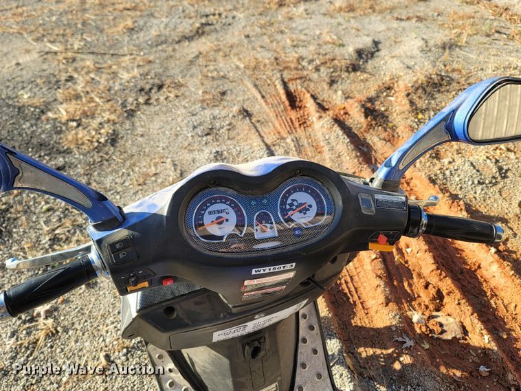 image for item DR3346 2008 Zhejiang Wangye  moped