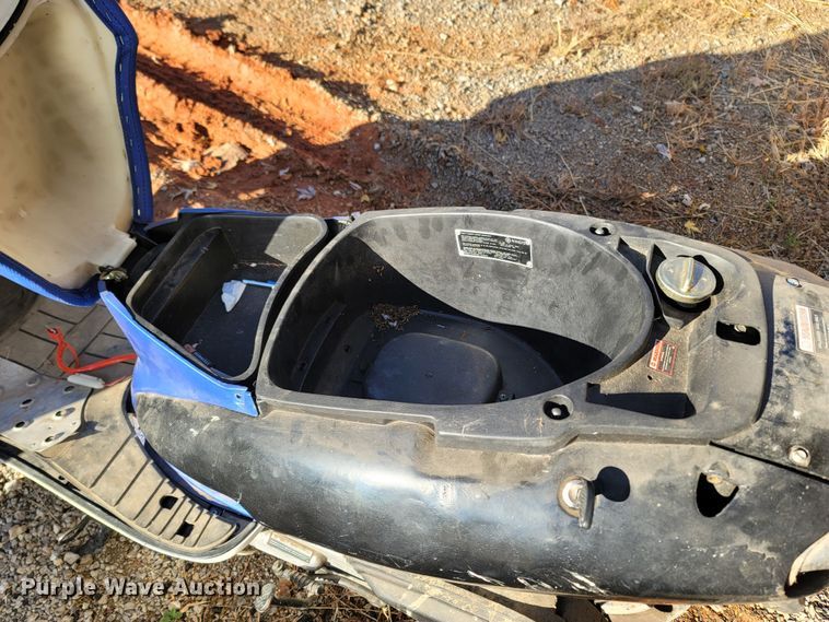 image for item DR3346 2008 Zhejiang Wangye  moped