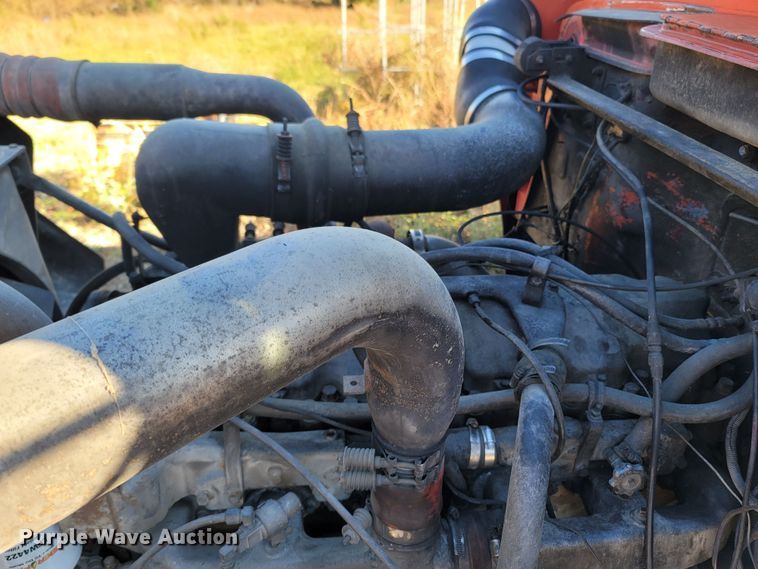 image for item DR3348 1988 Mack R690ST  dump truck