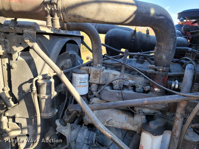 image for item DR3348 1988 Mack R690ST  dump truck