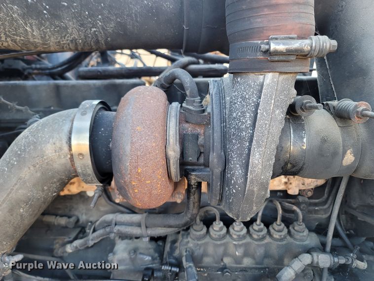 image for item DR3348 1988 Mack R690ST  dump truck