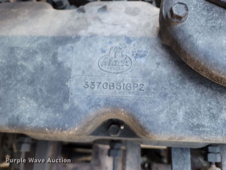 image for item DR3348 1988 Mack R690ST  dump truck