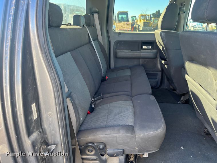 image for item DR7374 2006 Ford F150  SuperCrew pickup truck