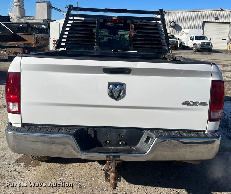 image for item DR7375 2014 Dodge Ram 1500  Quad Cab pickup truck