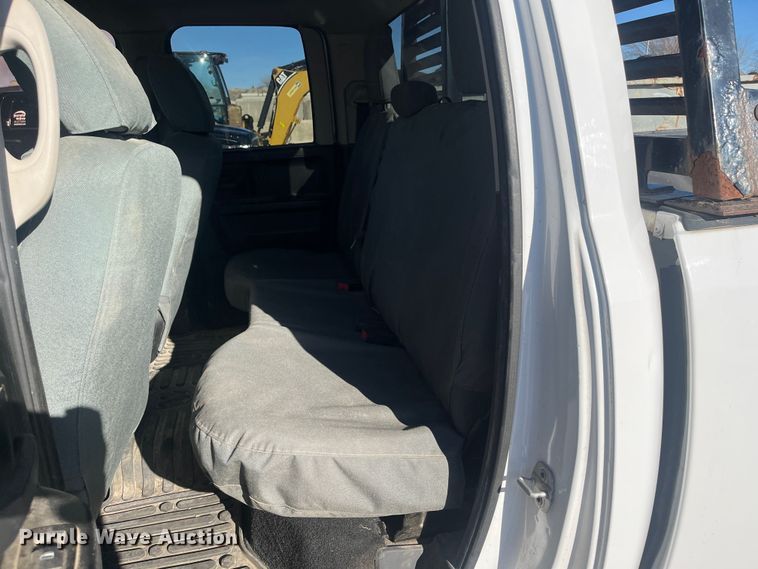 image for item DR7375 2014 Dodge Ram 1500  Quad Cab pickup truck