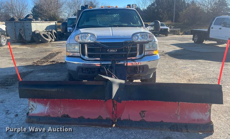 image for item DR7376 2004 Ford F550 Super Duty  dump flatbed truck
