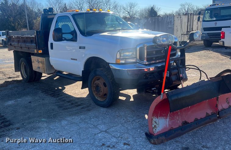 image for item DR7376 2004 Ford F550 Super Duty  dump flatbed truck