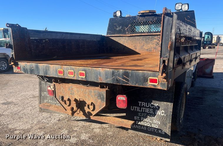 image for item DR7376 2004 Ford F550 Super Duty  dump flatbed truck