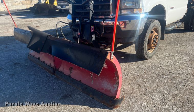 image for item DR7376 2004 Ford F550 Super Duty  dump flatbed truck