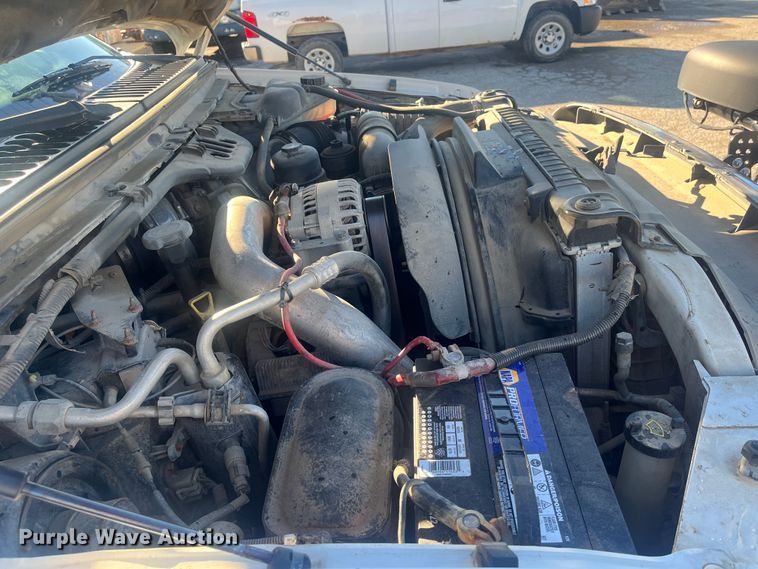 image for item DR7376 2004 Ford F550 Super Duty  dump flatbed truck