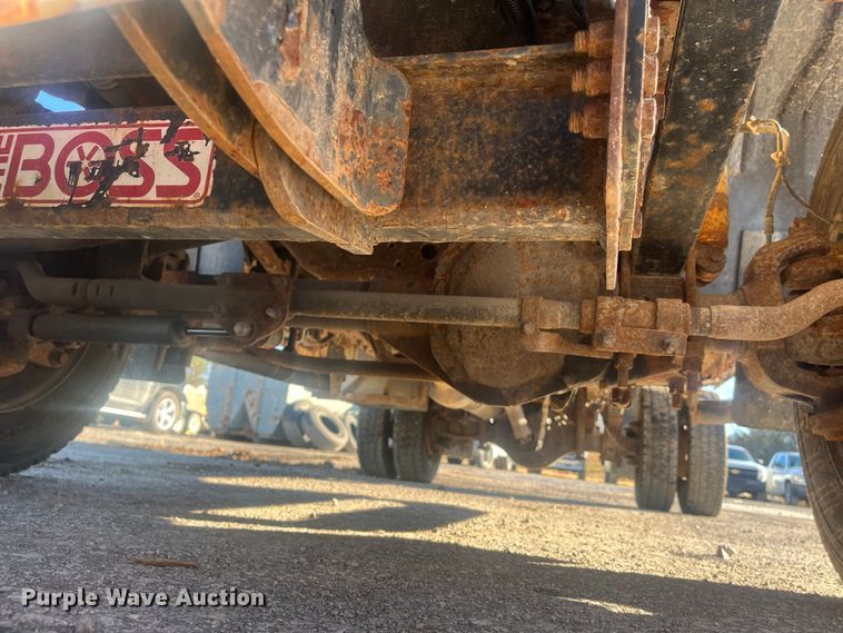 image for item DR7376 2004 Ford F550 Super Duty  dump flatbed truck