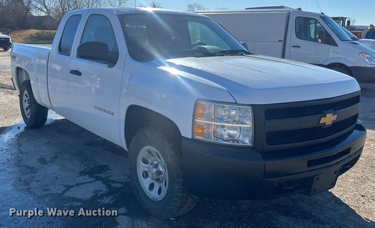 image for item DR7377 2012 Chevrolet Silverado 1500  Ext. Cab pickup truck