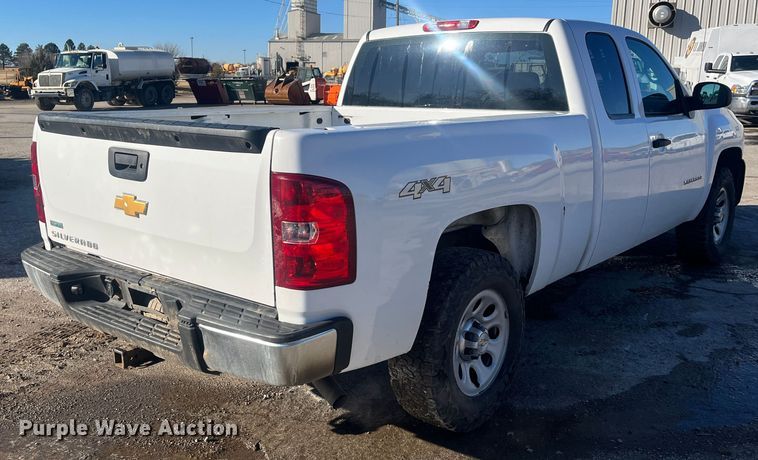 image for item DR7377 2012 Chevrolet Silverado 1500  Ext. Cab pickup truck