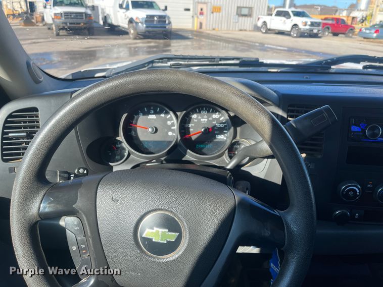 image for item DR7377 2012 Chevrolet Silverado 1500  Ext. Cab pickup truck