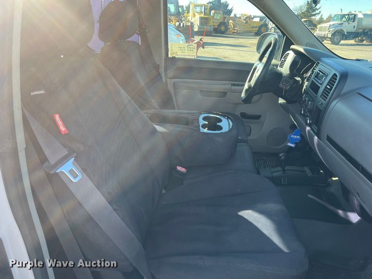 image for item DR7377 2012 Chevrolet Silverado 1500  Ext. Cab pickup truck