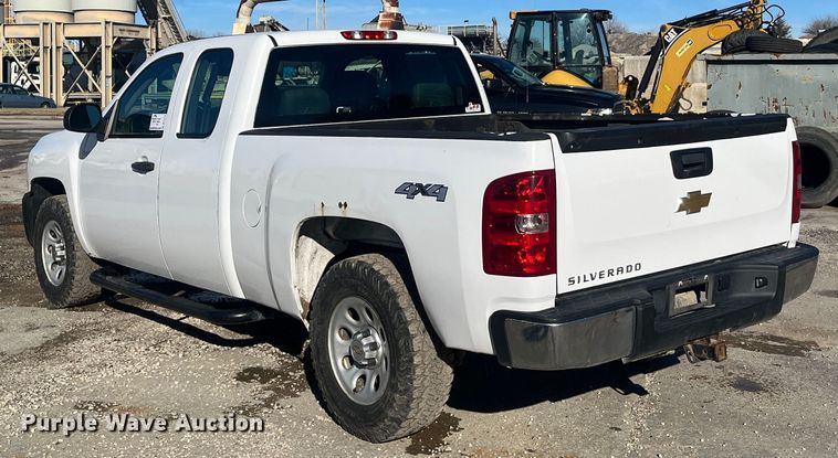 image for item DR7379 2013 Chevrolet Silverado 1500  Ext. Cab pickup truck