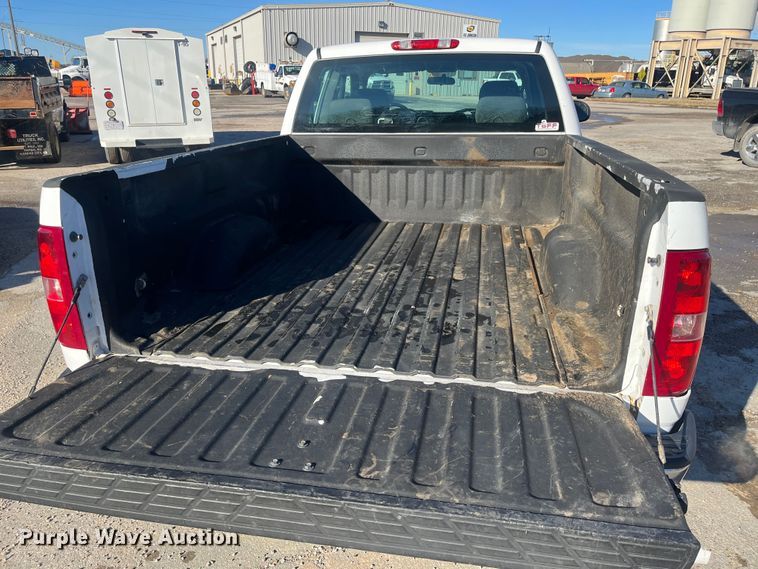 image for item DR7379 2013 Chevrolet Silverado 1500  Ext. Cab pickup truck