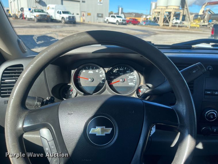 image for item DR7379 2013 Chevrolet Silverado 1500  Ext. Cab pickup truck