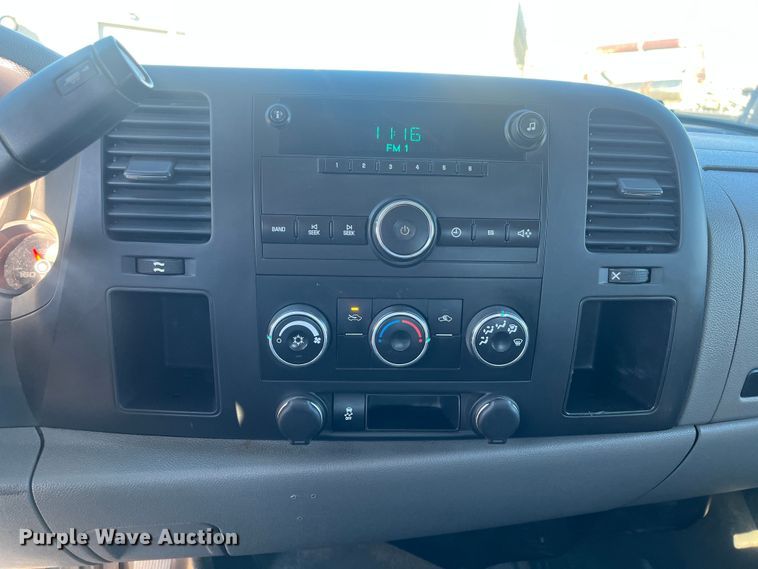 image for item DR7379 2013 Chevrolet Silverado 1500  Ext. Cab pickup truck