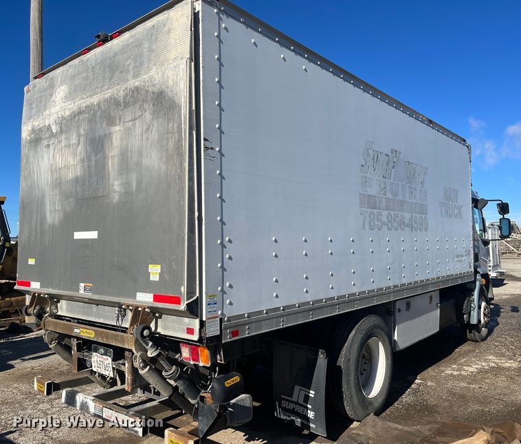 image for item DR7381 2013 Kenworth K370  box truck