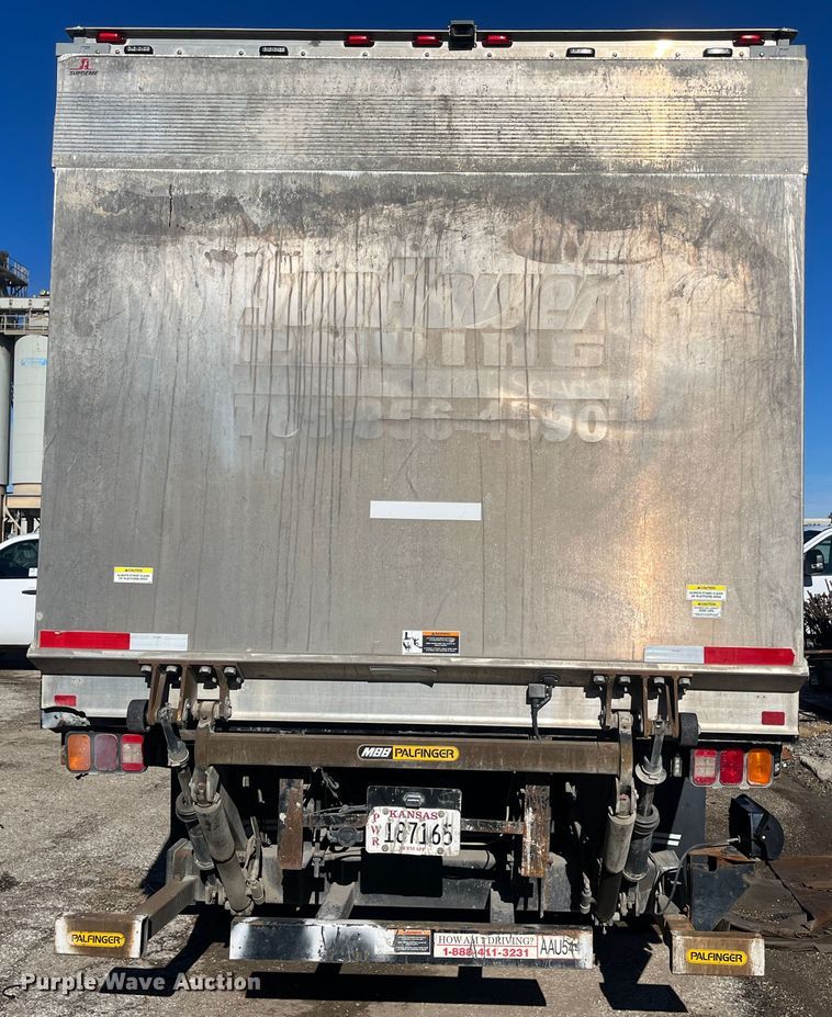 image for item DR7381 2013 Kenworth K370  box truck