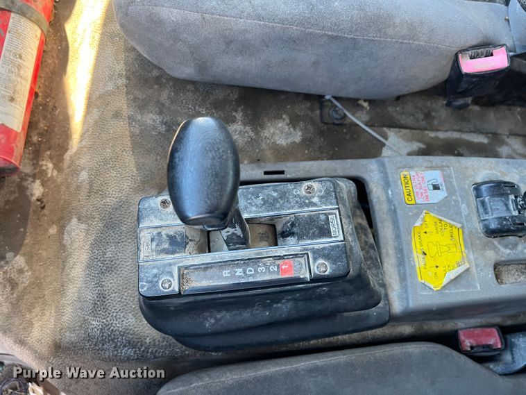 image for item DR7381 2013 Kenworth K370  box truck