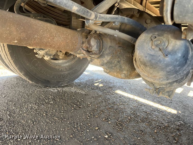 image for item DR7381 2013 Kenworth K370  box truck