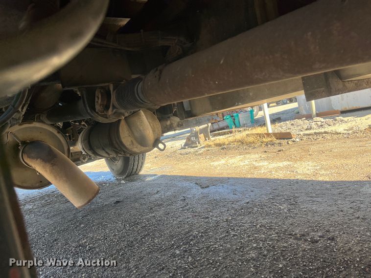 image for item DR7381 2013 Kenworth K370  box truck