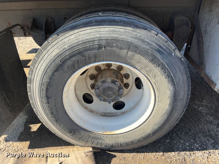 image for item DR7381 2013 Kenworth K370  box truck