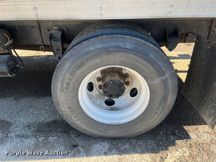 image for item DR7381 2013 Kenworth K370  box truck