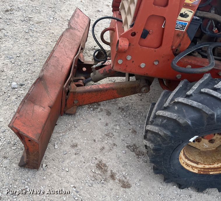 image for item DR7411 1993 Ditch Witch 3500DD  trencher
