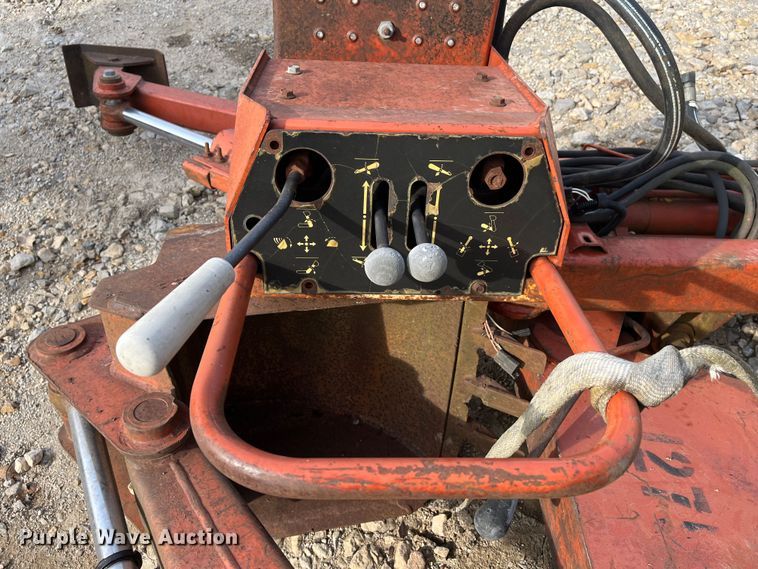 image for item DR7411 1993 Ditch Witch 3500DD  trencher