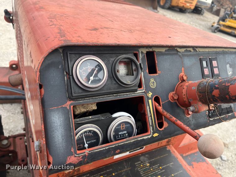 image for item DR7411 1993 Ditch Witch 3500DD  trencher