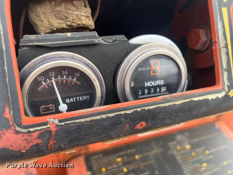 image for item DR7411 1993 Ditch Witch 3500DD  trencher