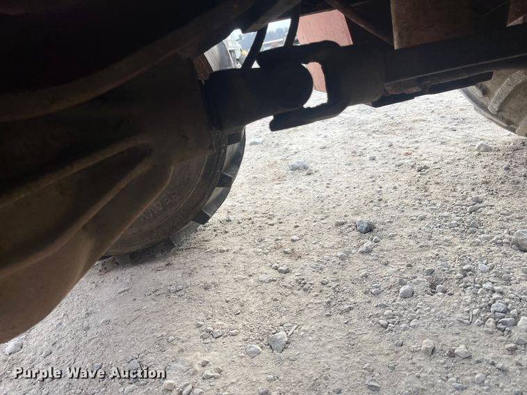 image for item DR7411 1993 Ditch Witch 3500DD  trencher