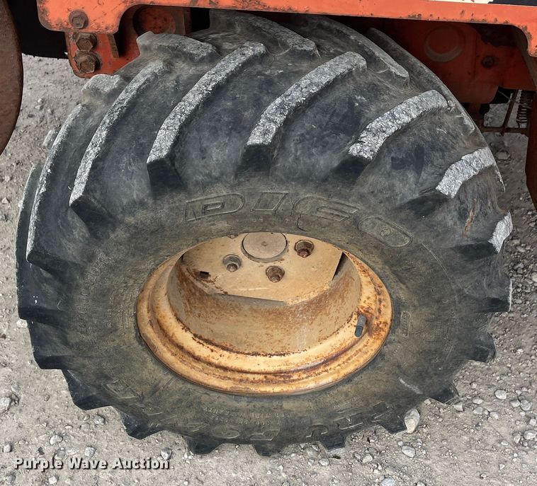 image for item DR7411 1993 Ditch Witch 3500DD  trencher