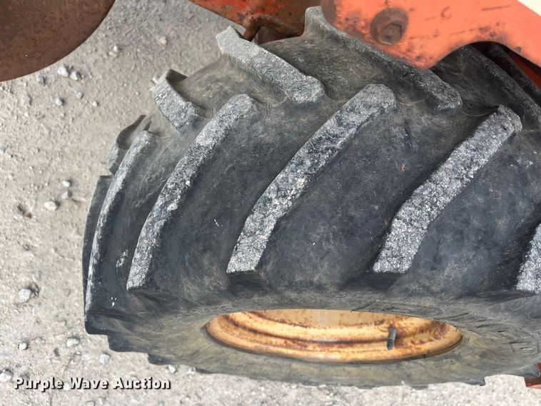 image for item DR7411 1993 Ditch Witch 3500DD  trencher