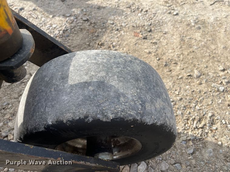 image for item DR7412 Hustler 934281  ZTR lawn mower