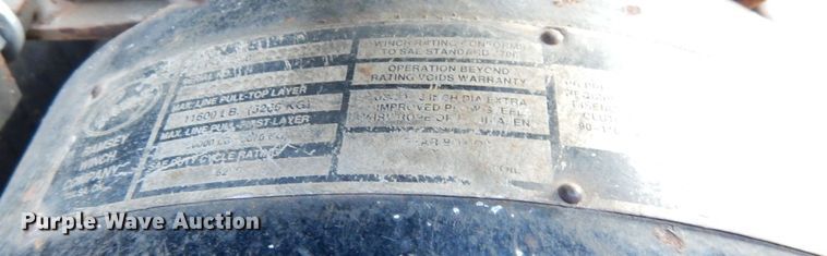 image for item DS1469 2012 Peterbilt 348  rollback truck